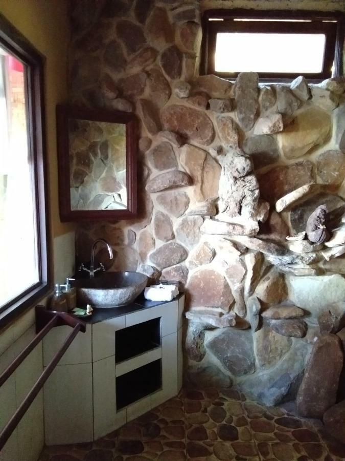 Stairway To Heaven Bungalows And Restaurant 아메드 객실 사진