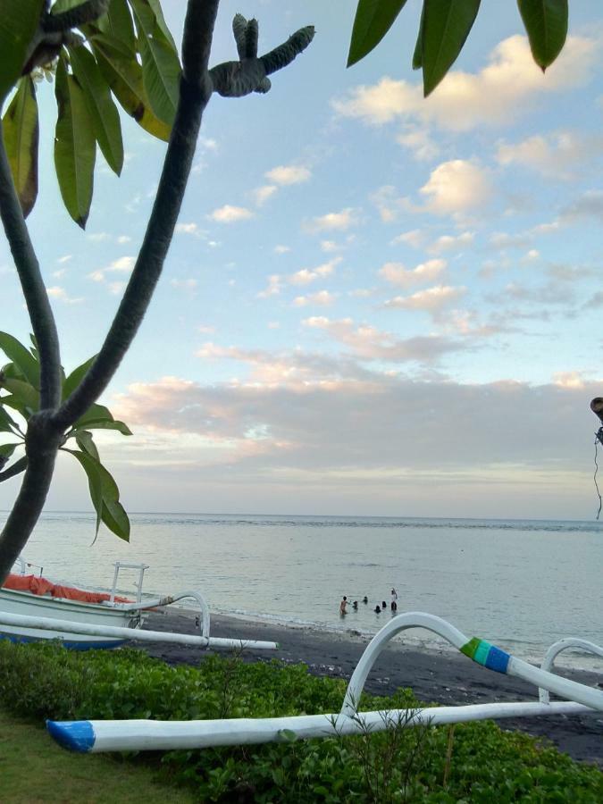Stairway To Heaven Bungalows And Restaurant 아메드 외부 사진