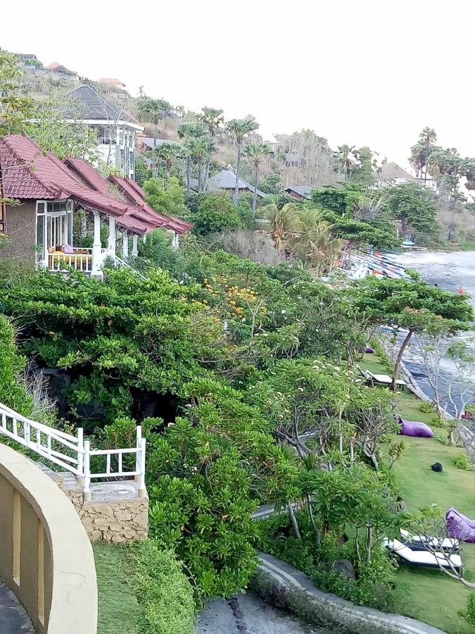 Stairway To Heaven Bungalows And Restaurant 아메드 외부 사진